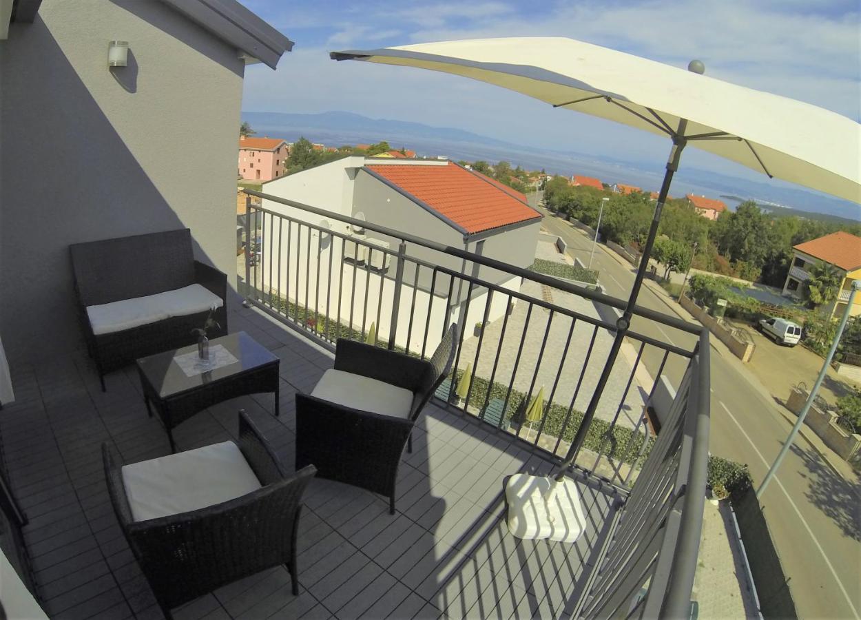 Apartmani Zaric Малинска Экстерьер фото