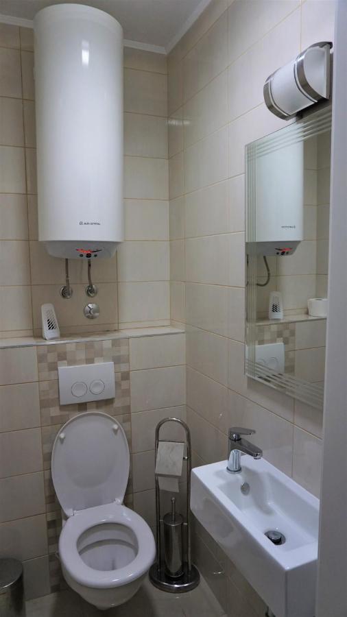 Apartmani Zaric Малинска Экстерьер фото