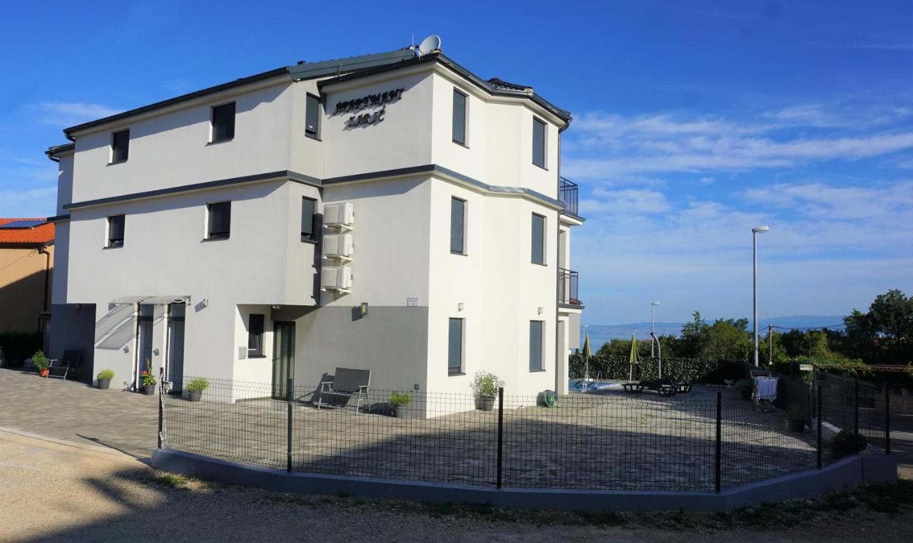 Apartmani Zaric Малинска Экстерьер фото